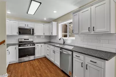 22895 Mastick Road, Loveland, OH 44126 - Photo 15