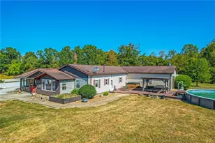 3044 Jasmine Rd NW, Carrollton, OH 44615 - Photo 3