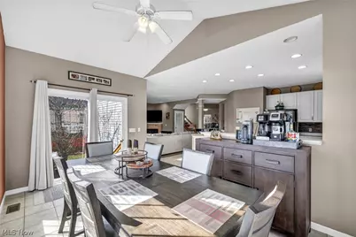 132 Stonefield Drive, Berea, OH 44017 - Photo 15