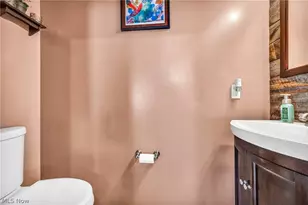 132 Stonefield Dr, Berea, OH 44017 - Photo 19