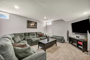 132 Stonefield Dr, Berea, OH 44017 - Photo 29