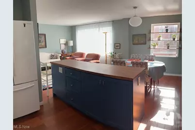 18975 Van Aken Boulevard #407, Huber Heights, OH 44122 - Photo 5