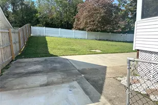 188 Greenbrier Ave, Williamstown, WV 26187 - Photo 3