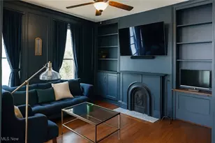 2128 W 29th St, Loveland, OH 44113 - Photo 5