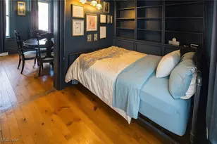 2128 W 29th St, Loveland, OH 44113 - Photo 7