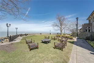 20 Hamlet Ct, Bratenahl, OH 44108 - Photo 15