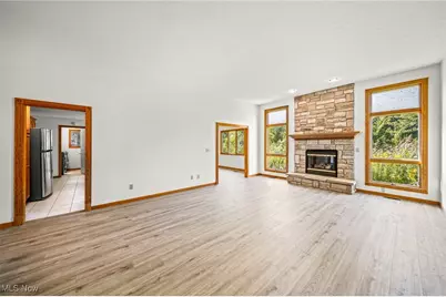 5249 Century Bay Avenue, Ashtabula, OH 44004 - Photo 11