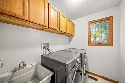 5249 Century Bay Avenue, Ashtabula, OH 44004 - Photo 21