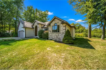 5249 Century Bay Avenue, Ashtabula, OH 44004 - Photo 7