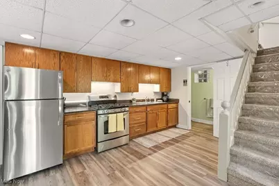 19270 Lorain Road, Fairview Park, OH 44126 - Photo 17