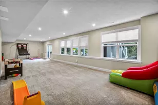 201 Harvester Dr, Copley, OH 44321 - Photo 39