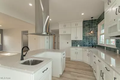 1006 Robinhood Avenue, Painesville Twp, OH 44077 - Photo 11