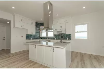 1006 Robinhood Avenue, Painesville Twp, OH 44077 - Photo 9