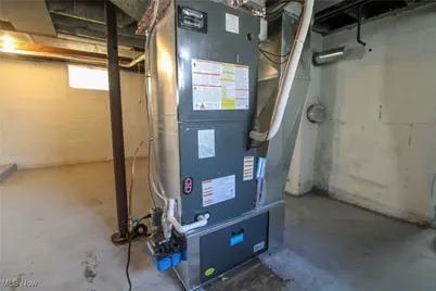 5256 Center Road, Lowellville, OH 44436 - Photo 31