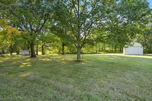 375 Hillside Rd, Green Hills, OH 44131 - Photo 19