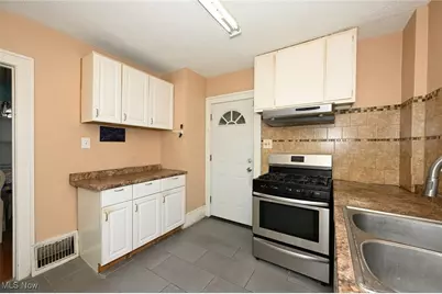 1345 Bellows Street, Akron, OH 44301 - Photo 13