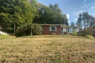 1759 Buena Vista Dr, Coshocton, OH 43812 - Photo 1