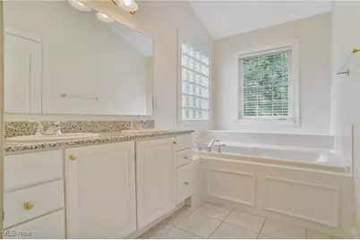 6871 Auburn Road #10, Concord, OH 44077 - Photo 27