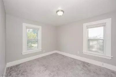 788 Saxon Avenue, Akron, OH 44314 - Photo 11