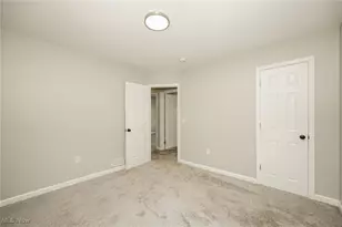 1115 Colonial Blvd NE, Canton, OH 44714 - Photo 13