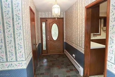 311 Goodhue Drive, Akron, OH 44313 - Photo 5