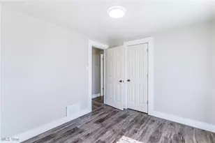 804 S Belle Vista Ave, Youngstown, OH 44509 - Photo 11