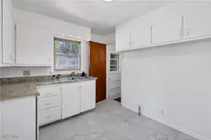 718 E Laclede Ave, Youngstown, OH 44502 - Photo 3