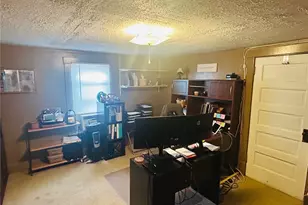 70540 Colerain Rd, Bridgeport, OH 43912 - Photo 15