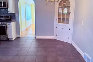 737 Sunset Dr, Lisbon, OH 44432 - Photo 7