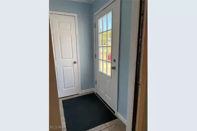 737 Sunset Dr, Lisbon, OH 44432 - Photo 5