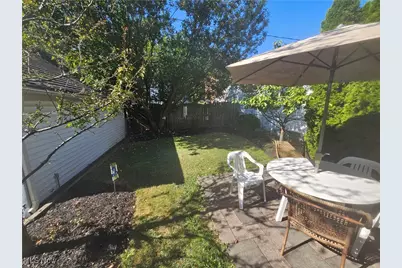 174 E 200th Street, Euclid, OH 44119 - Photo 31