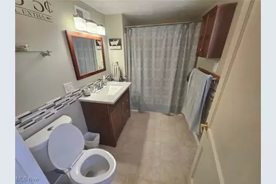 174 E 200th Street, Euclid, OH 44119 - Photo 25