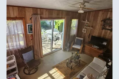 174 E 200th Street, Euclid, OH 44119 - Photo 17