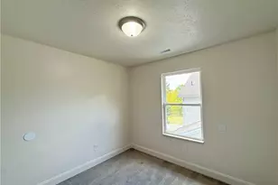 247 Reed Ave, Campbell, OH 44405 - Photo 21