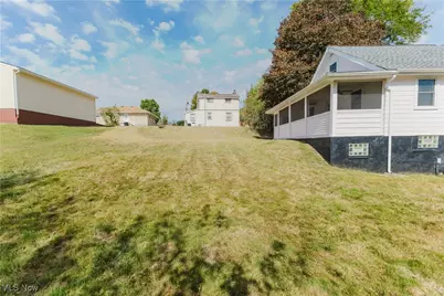 104 Plum Street, Weirton, WV 26062 - Photo 7