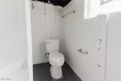 104 Plum Street, Weirton, WV 26062 - Photo 25