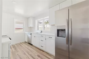 104 Plum St, Weirton, WV 26062 - Photo 15