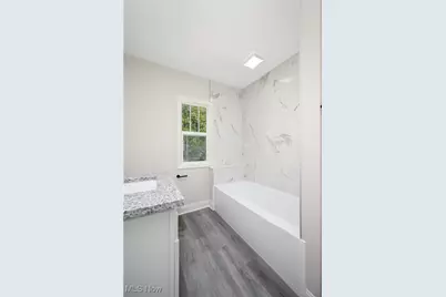 687 Moreley Avenue, Akron, OH 44320 - Photo 23