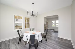 687 Moreley Ave, Akron, OH 44320 - Photo 9