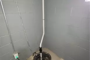 687 Moreley Ave, Akron, OH 44320 - Photo 27