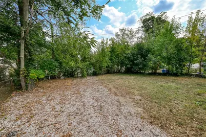 687 Moreley Avenue, Akron, OH 44320 - Photo 33