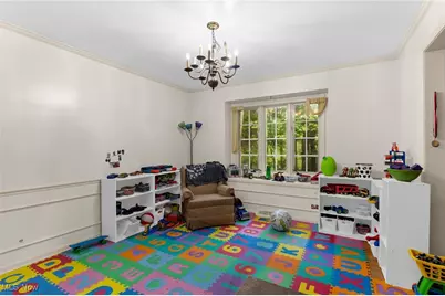 990 Westport Drive, Youngstown, OH 44511 - Photo 11