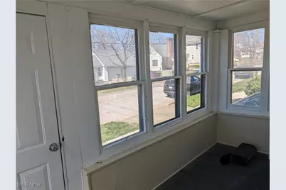 2357 19th Street SW, Akron, OH 44314 - Photo 17