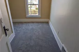 2357 19th St SW, Akron, OH 44314 - Photo 7