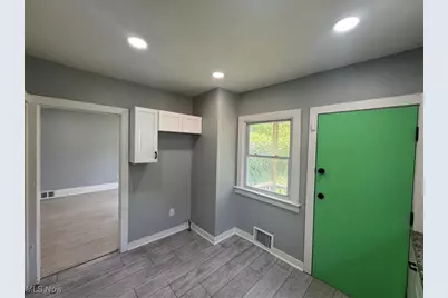 778 E 130th Street, Loveland, OH 44108 - Photo 11