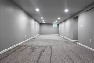 10356 Broadview Rd, Grandview Heights, OH 44147 - Photo 25