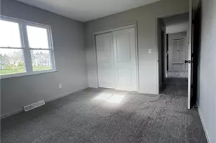 10356 Broadview Rd, Grandview Heights, OH 44147 - Photo 19