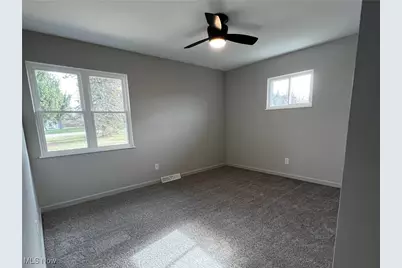 10356 Broadview Road, Grandview Heights, OH 44147 - Photo 15