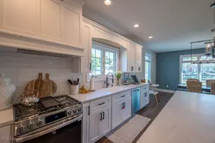 1004 Florence St, Belpre, OH 45714 - Photo 17