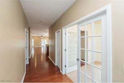 4887 Meadow Lark Drive, Lorain, OH 44053 - Photo 5